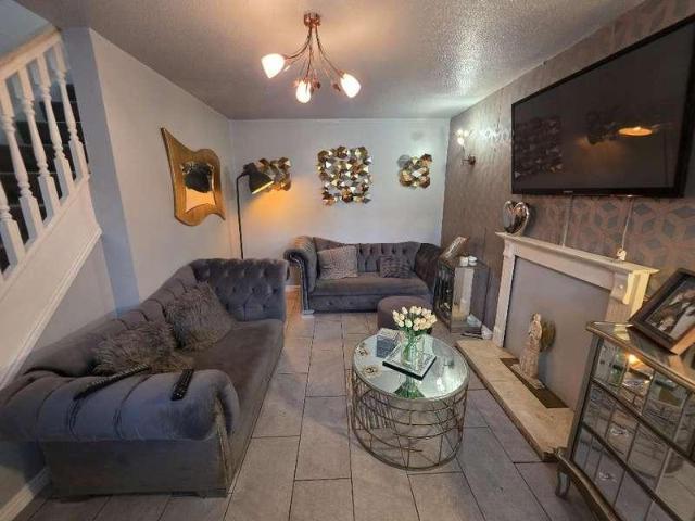 House for sale in Heald Green, Greater Manchester