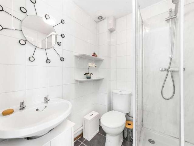 House for sale in Thornton Heath, Thornton Heath