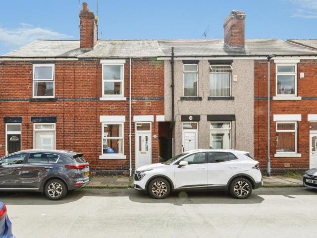 House for sale in Clifton, South Yorkshire