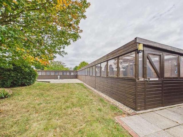 House for sale in Somerton