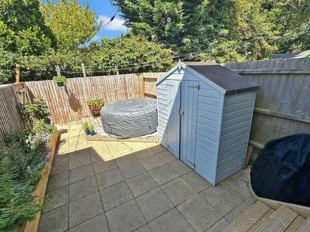 House for sale in Highcliffe