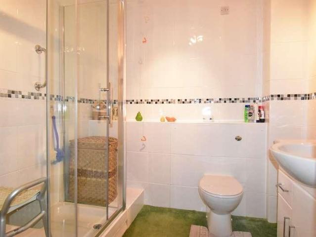 House for sale in Tewkesbury, Pamington