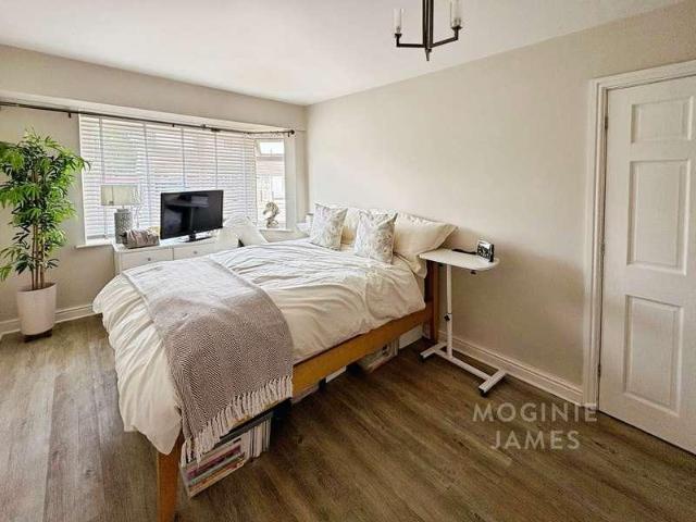 House for sale in Rhydypenau, Falcon Lodge