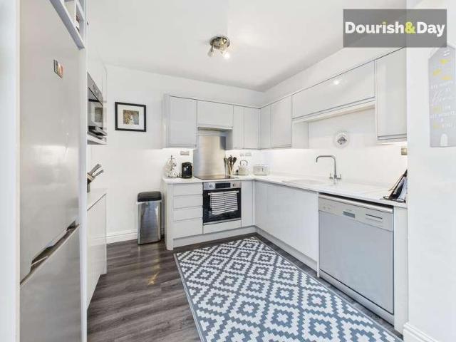 House for sale in Beaconside, Baswich
