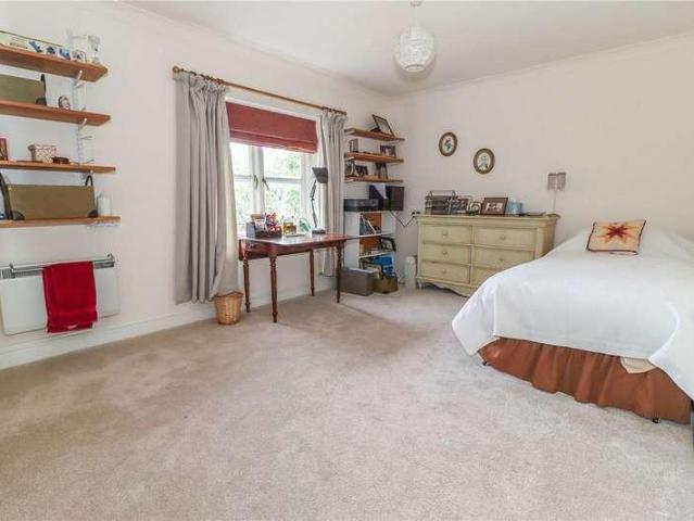 House for sale in Barton Stacey, Hampshire