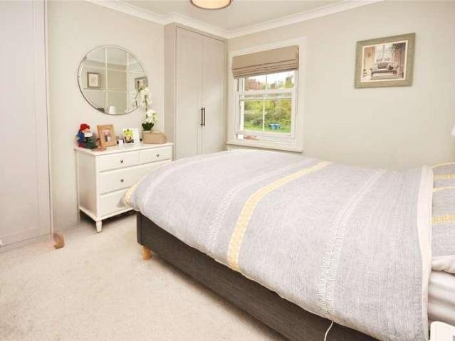 House for sale in Aston Clinton, Buckinghamshire