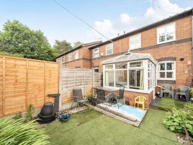 House for sale in Georgia, Greater Manchester