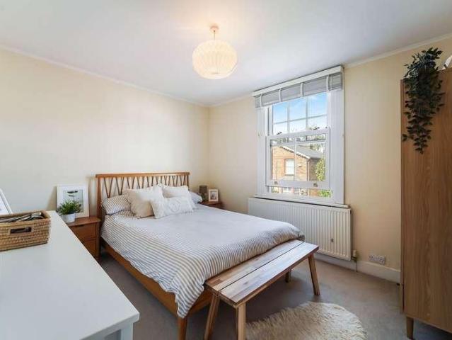 House for sale in Berrylands, Greater London
