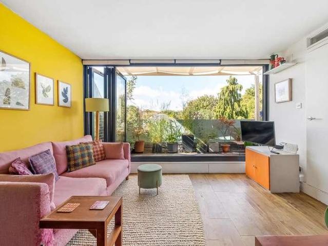 House for sale in Dulwich, Greater London