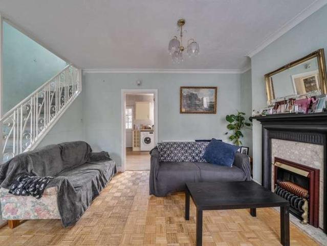 House for sale in London Borough of Hillingdon, Greater London