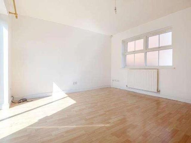 House for sale in Greater Leys, The Slade