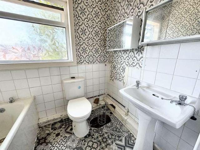 House for sale in Blackford Bridge, Bury