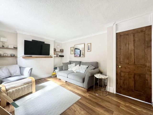 House for sale in Ashlyns Estate, Pouchen End