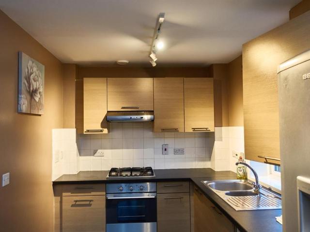 House for sale in Penn, Knotty Green