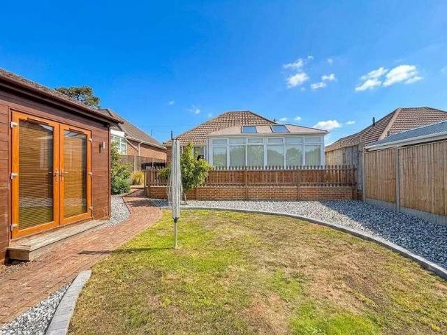 House for sale in Hythe and Dibden, Ashurst Bridge