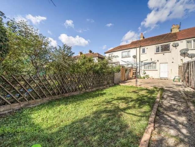 House for sale in London Borough of Croydon, Greater London