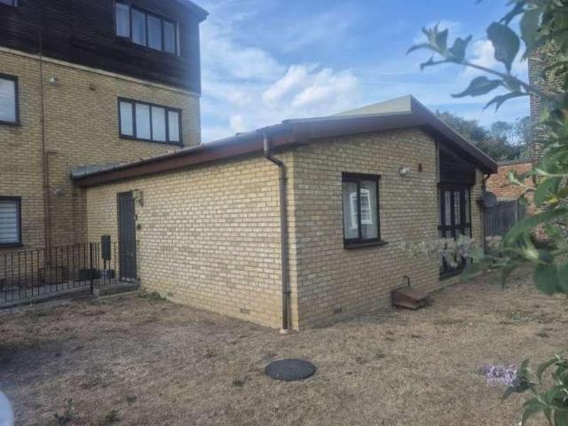 House for sale in Chilton, Acol