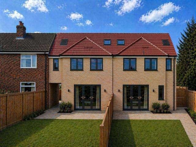 House for sale in The Slade, Oxfordshire