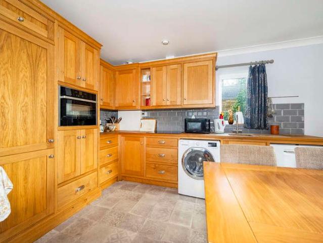 House for sale in Chelmondiston, Suffolk