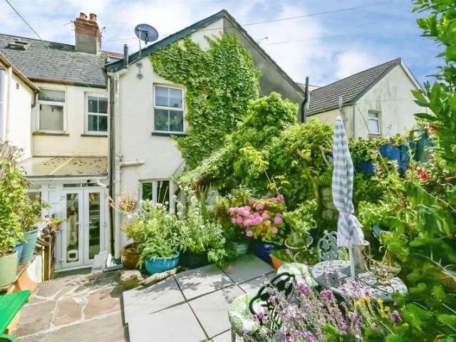 House for sale in Barry Island, Barry