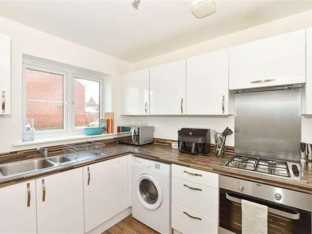House for sale in Fole, Surrey