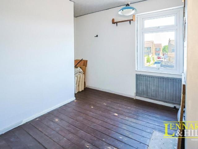 House for sale in Little Thurrock, Grays