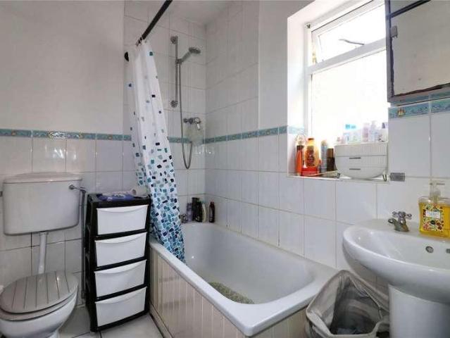 House for sale in Horsell, Woking