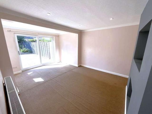 House for sale in Lapal, West Midlands
