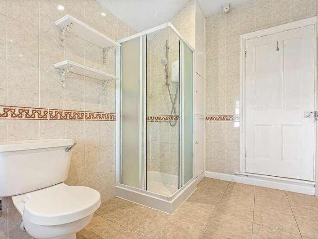 House for sale in Knighton, Leicester