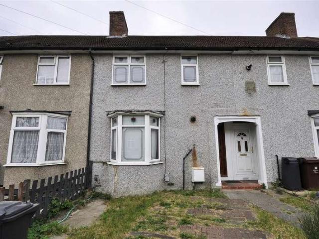 House for sale in Dagenham, Becontree