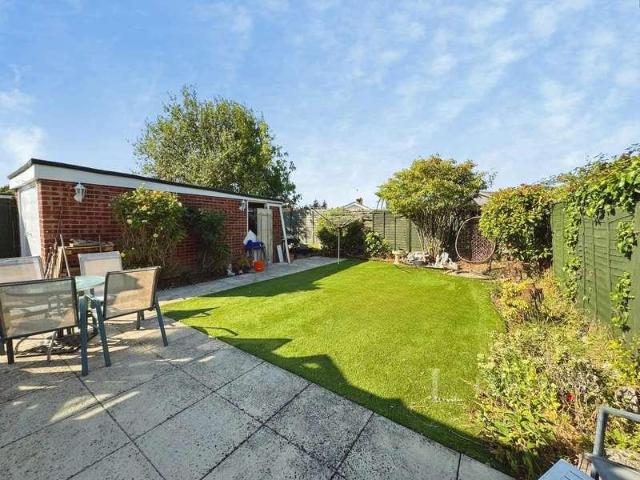 House for sale in Dale Hill, Essex
