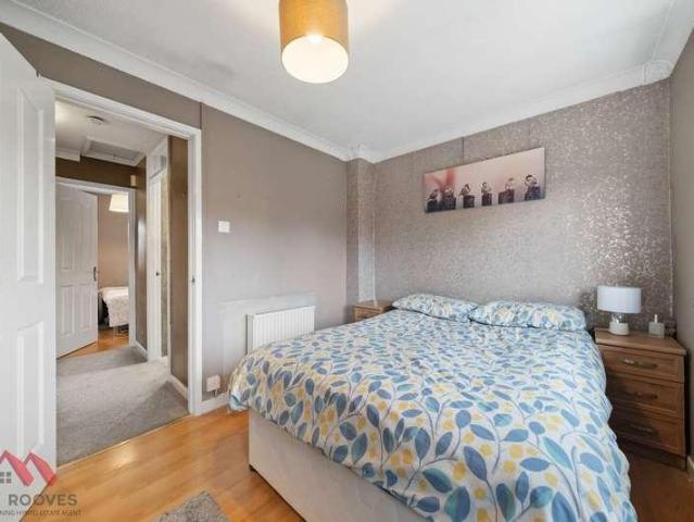 House for sale in Clubmoor, Calderstones