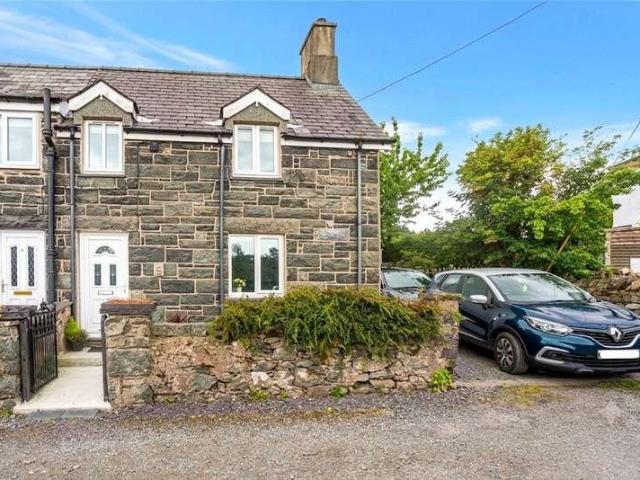 House for sale in Llandygai, Wales