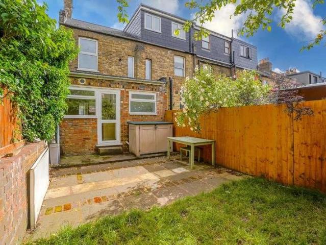 House for sale in East Dulwich, Greater London