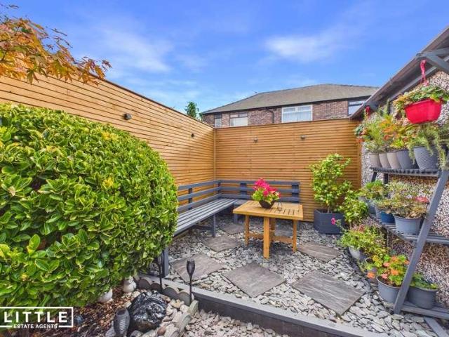 House for sale in New Bold, St Helens