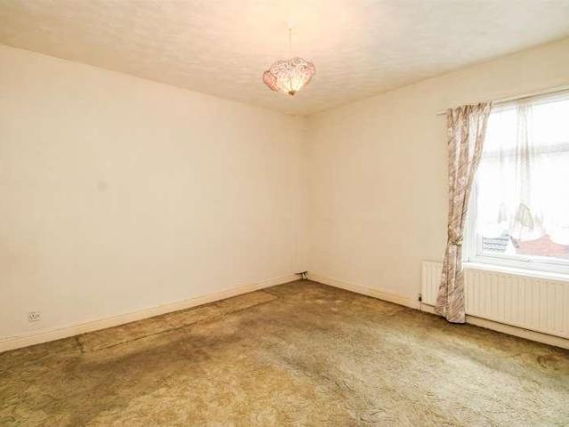 House for sale in Hopetown, Wakefield