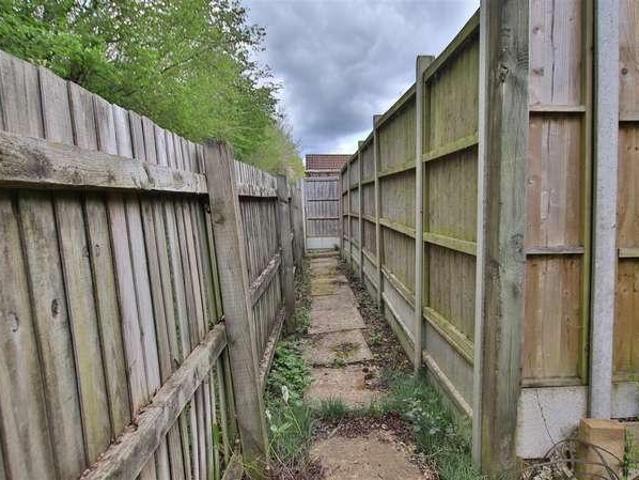 House for sale in Wheatpieces, Pamington
