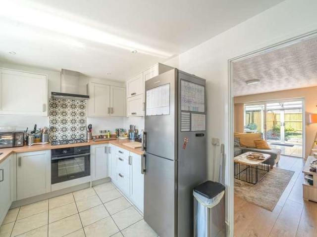 House for sale in Grange Park, Swindon