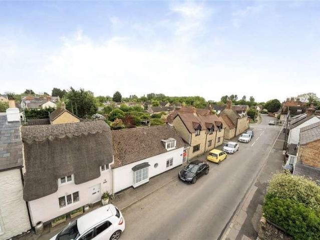 House for sale in Evershot, Oxfordshire
