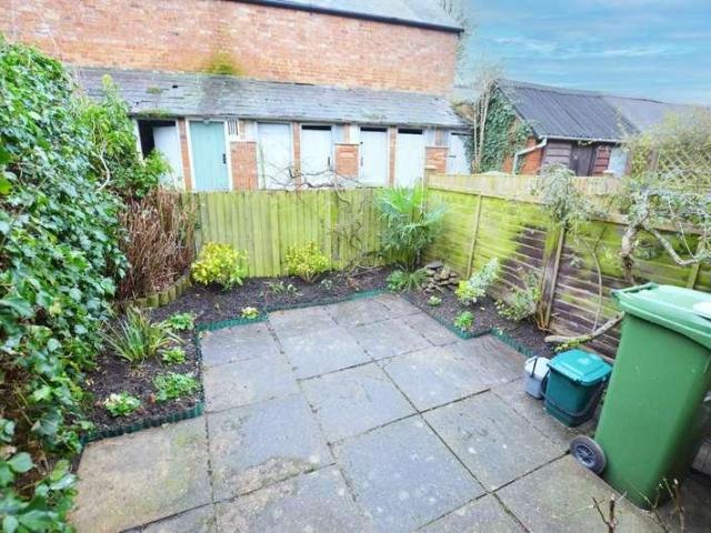 House for sale in Olney