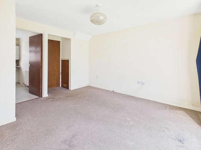 House for sale in Hayle, Cornwall