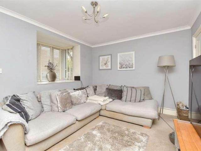 House for sale in Brompton, Gillingham