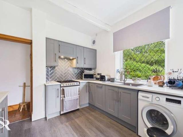 House for sale in Charlesworth, East Midlands
