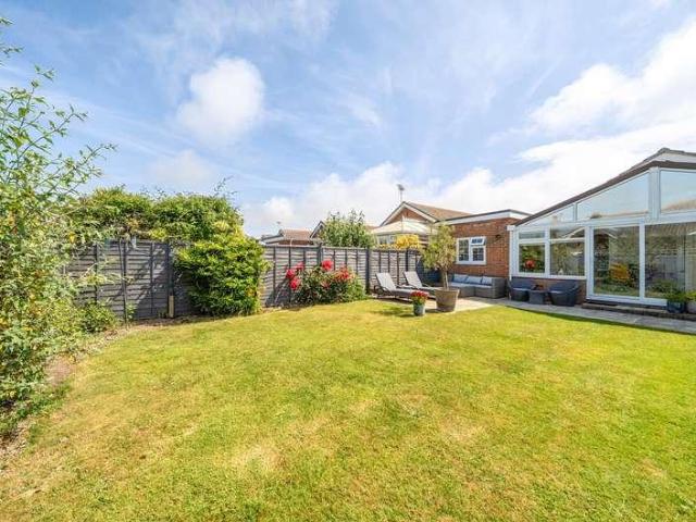 House for sale in Littlecote, West Sussex