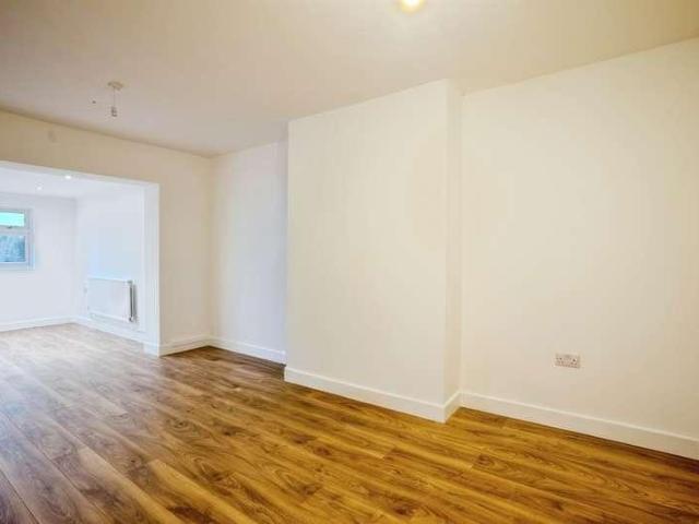House for sale in New Inn, Griffithstown
