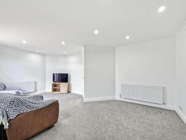 House for sale in Alton Barnes, Isle Of Man