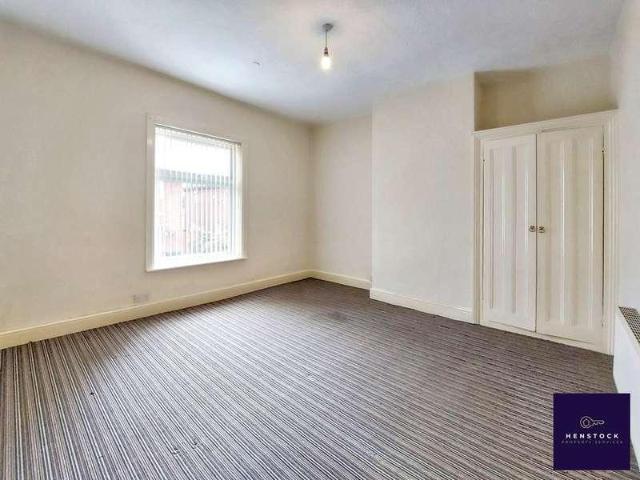 House for sale in Burnedge, Greater Manchester