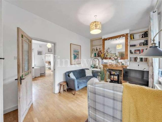 House for sale in Brent Cross, Greater London