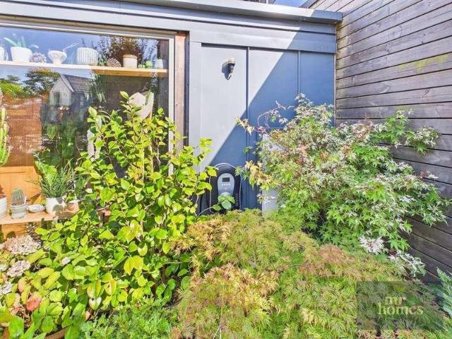 House for sale in Falcon Lodge, Wales