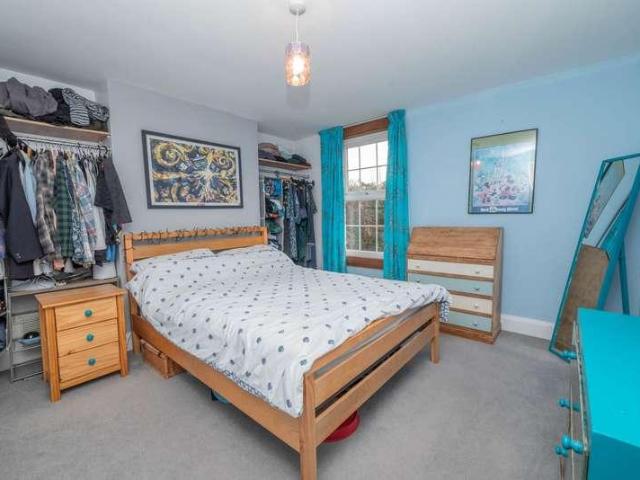 House for sale in Longport, The Bridge